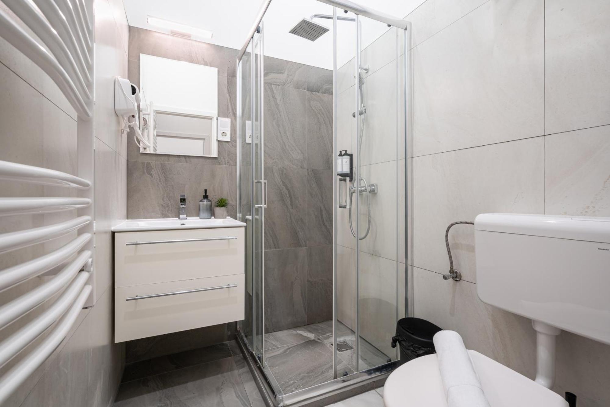 דירות בודפשט Kl31 - Urban Escape - Prime Location - Klauzal Square By Bqa מראה חיצוני תמונה