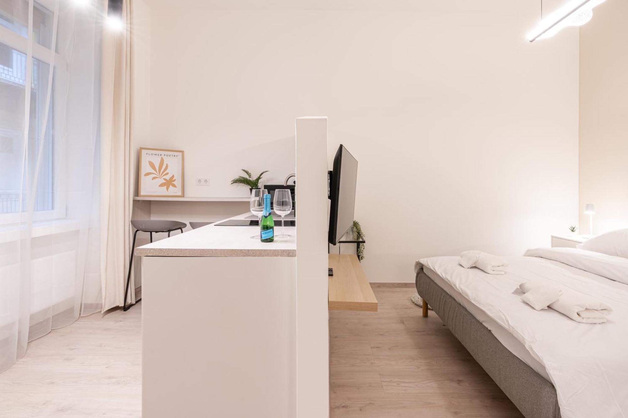 דירות בודפשט Kl31 - Urban Escape - Prime Location - Klauzal Square By Bqa מראה חיצוני תמונה