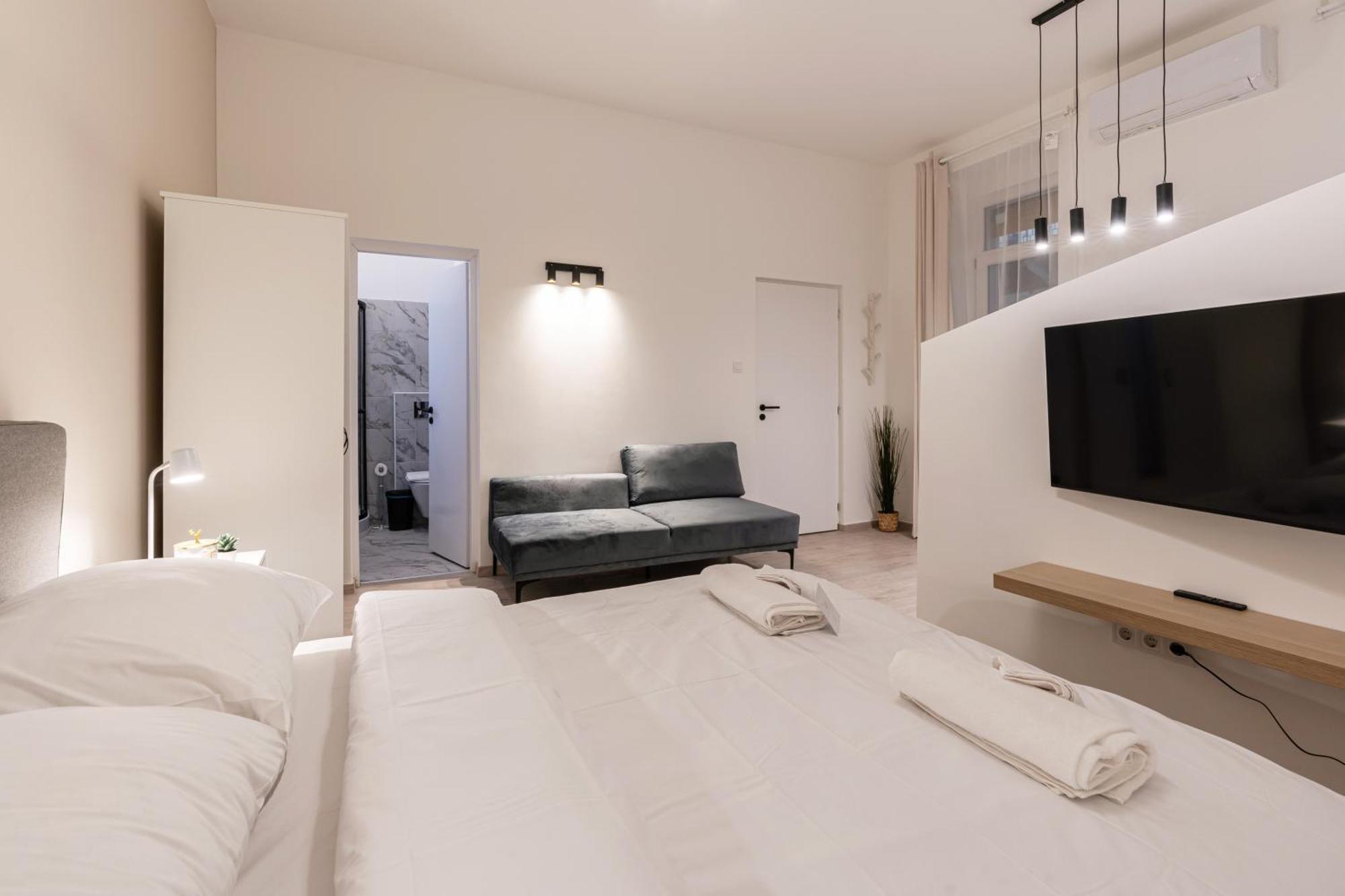 דירות בודפשט Kl31 - Urban Escape - Prime Location - Klauzal Square By Bqa מראה חיצוני תמונה